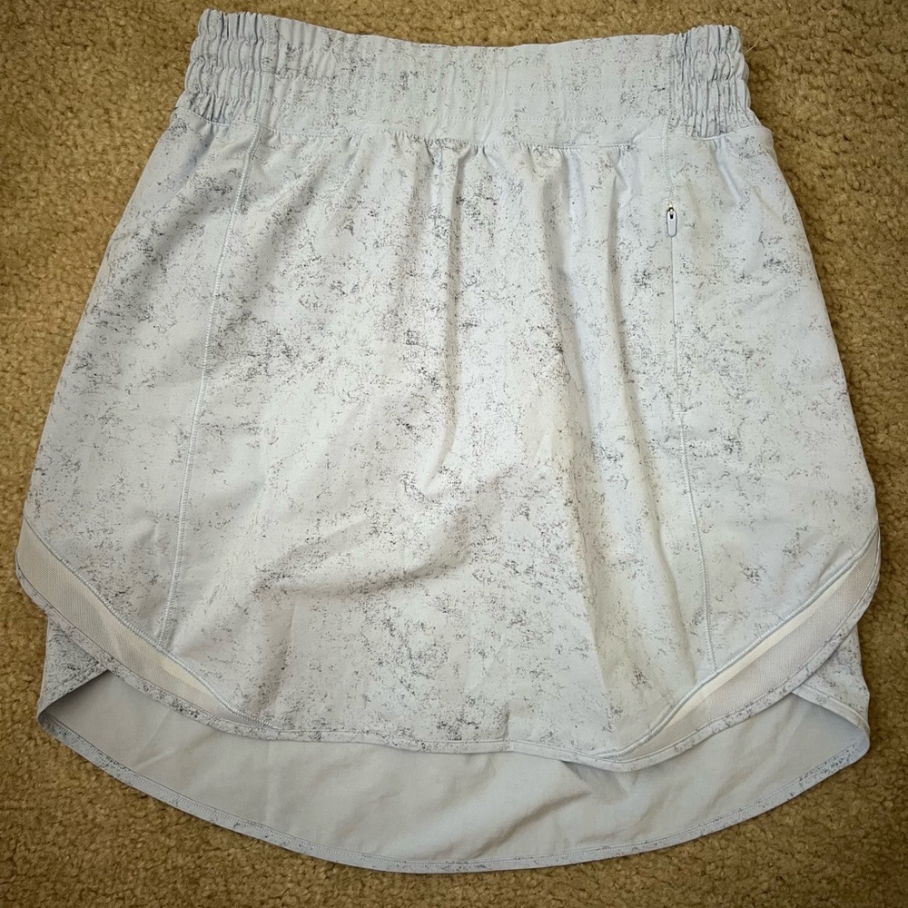 Lululemon White Patterned Skirt